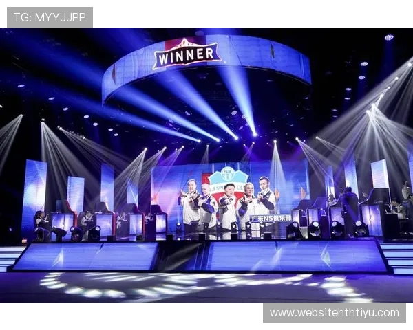 华体会体育棋牌：畅享专业体育赛事直播体验与精彩棋牌对战